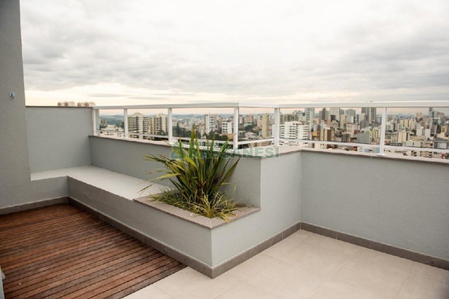 Apto Mobiliado com 41m², 1 dormitório, 1 vaga, no bairro Lourdes em Caxias do Sul para Alugar