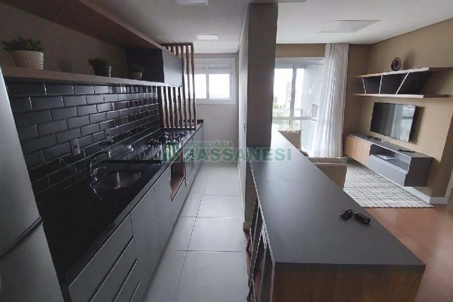 Apto Mobiliado com 57m², 2 dormitórios, 2 vagas, no bairro Lourdes em Caxias do Sul para Alugar