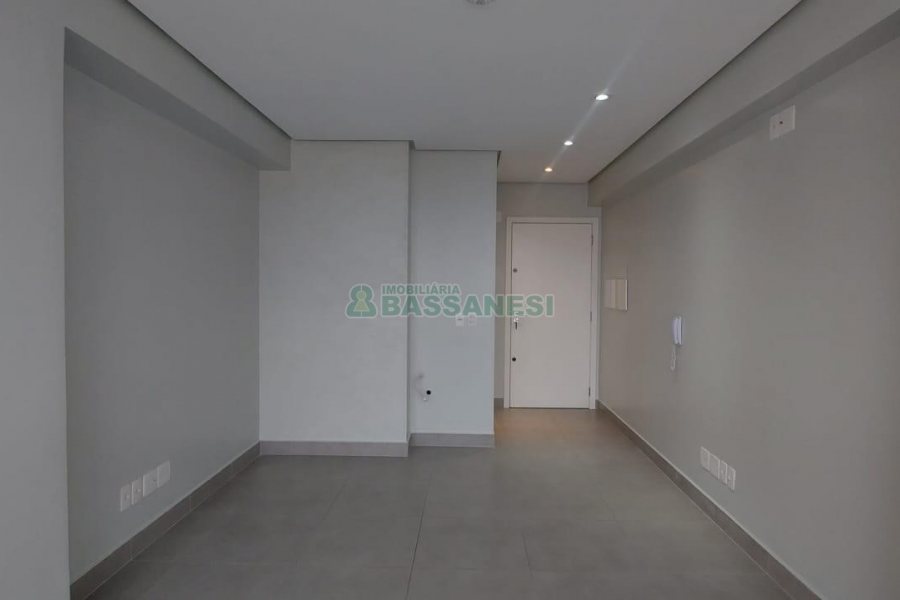 Sala com 25m², 1 vaga, no bairro Centro em Caxias do Sul para Alugar