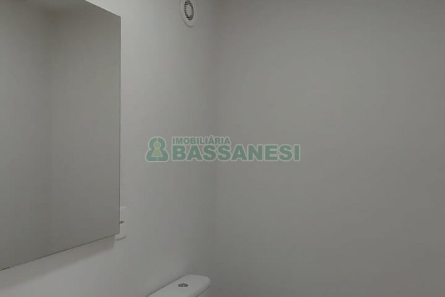 Sala com 25m², 1 vaga, no bairro Centro em Caxias do Sul para Alugar
