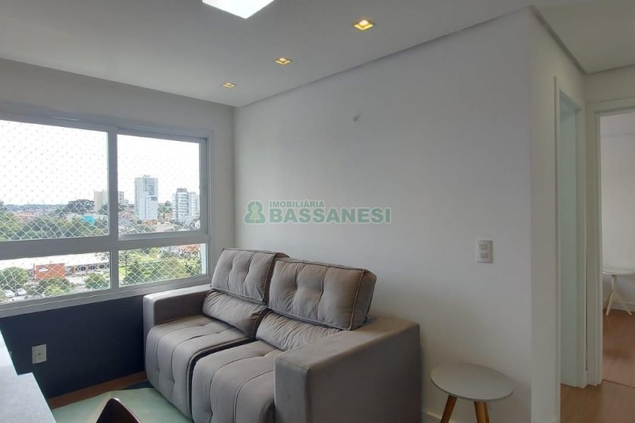 Apartamento com 35m², 1 dormitório, 1 vaga, no bairro Lourdes em Caxias do Sul para Alugar