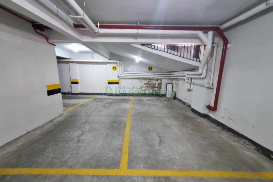 Apartamento com 86m², 2 dormitórios, 2 vagas, no bairro Panazzolo em Caxias do Sul para Comprar
