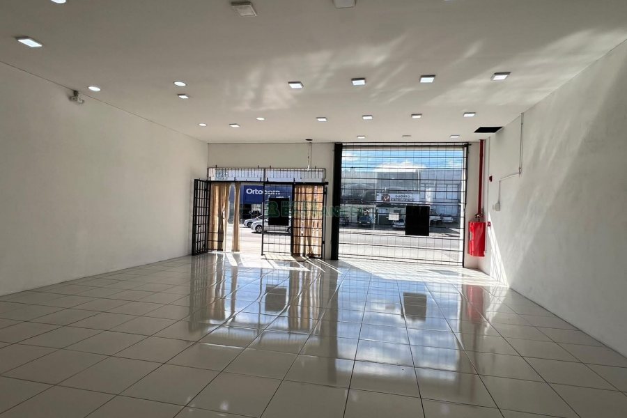 Loja com 164m², no bairro São José em Caxias do Sul para Alugar