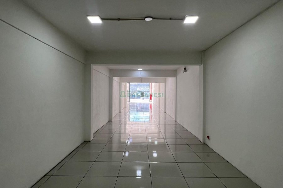 Loja com 164m², no bairro São José em Caxias do Sul para Alugar