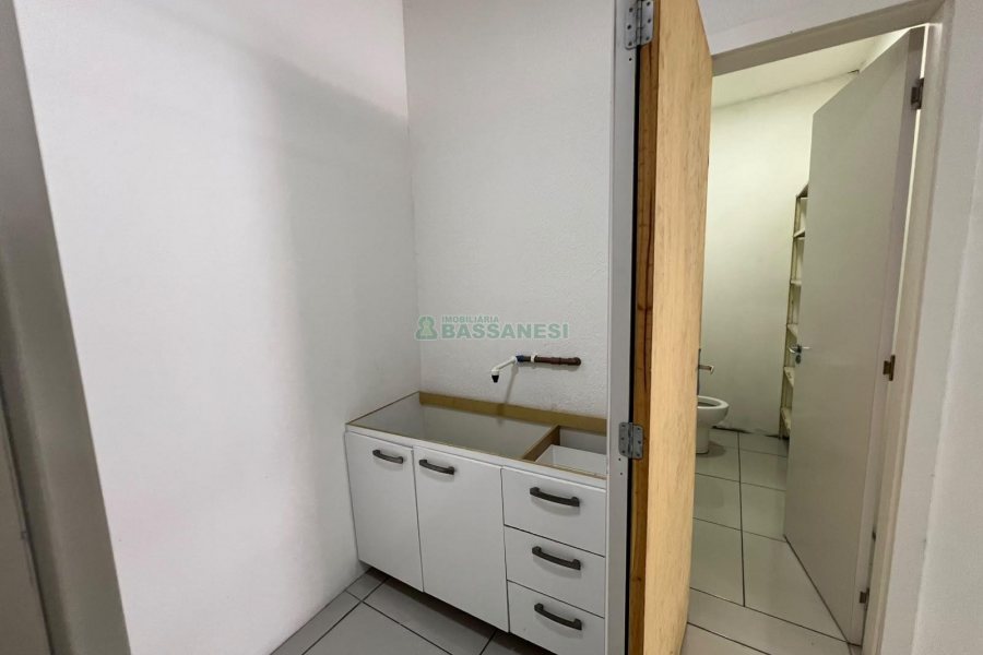Loja com 164m², no bairro São José em Caxias do Sul para Alugar