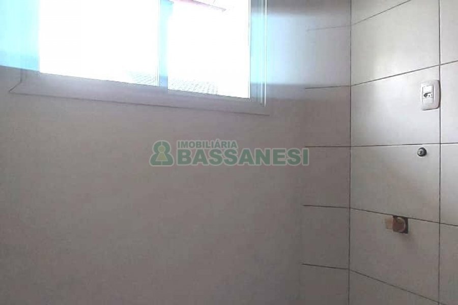 Apartamento com 65m², 2 dormitórios, 1 vaga, no bairro Bela Vista em Caxias do Sul para Alugar