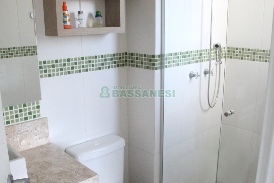 Apto Mobiliado com 153m², 3 dormitórios, 2 vagas, no bairro Lourdes em Caxias do Sul para Comprar