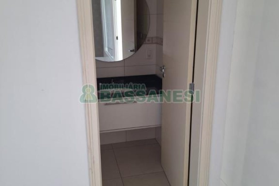 Sala com 60m², 1 vaga, no bairro Santa Catarina em Caxias do Sul para Alugar