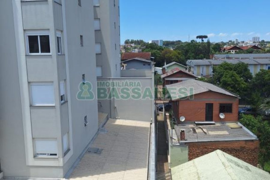 Sala com 60m², 1 vaga, no bairro Santa Catarina em Caxias do Sul para Alugar