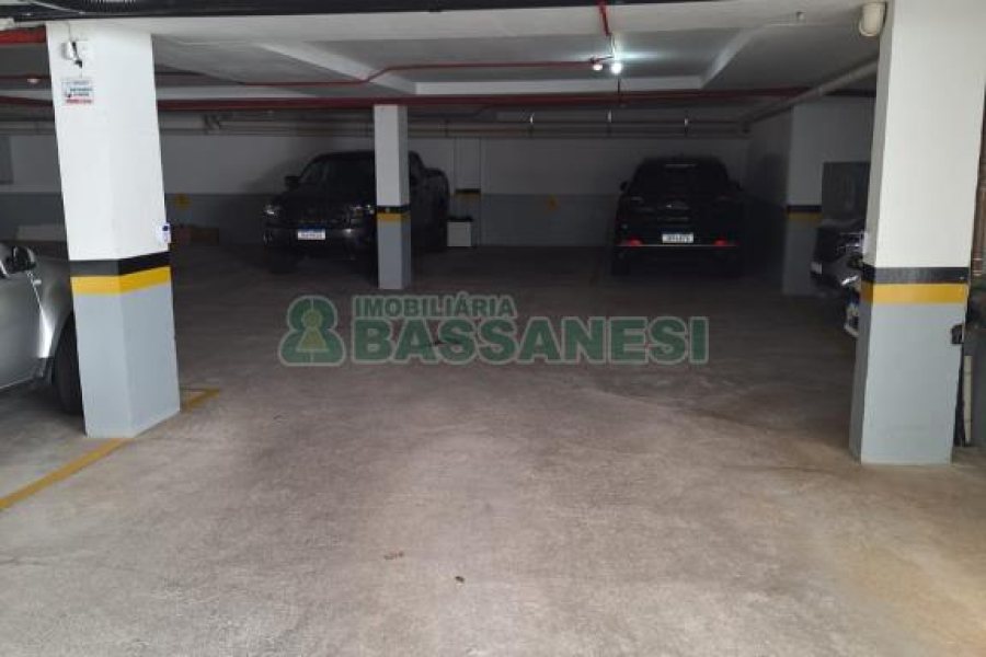 Sala com 60m², 1 vaga, no bairro Santa Catarina em Caxias do Sul para Alugar