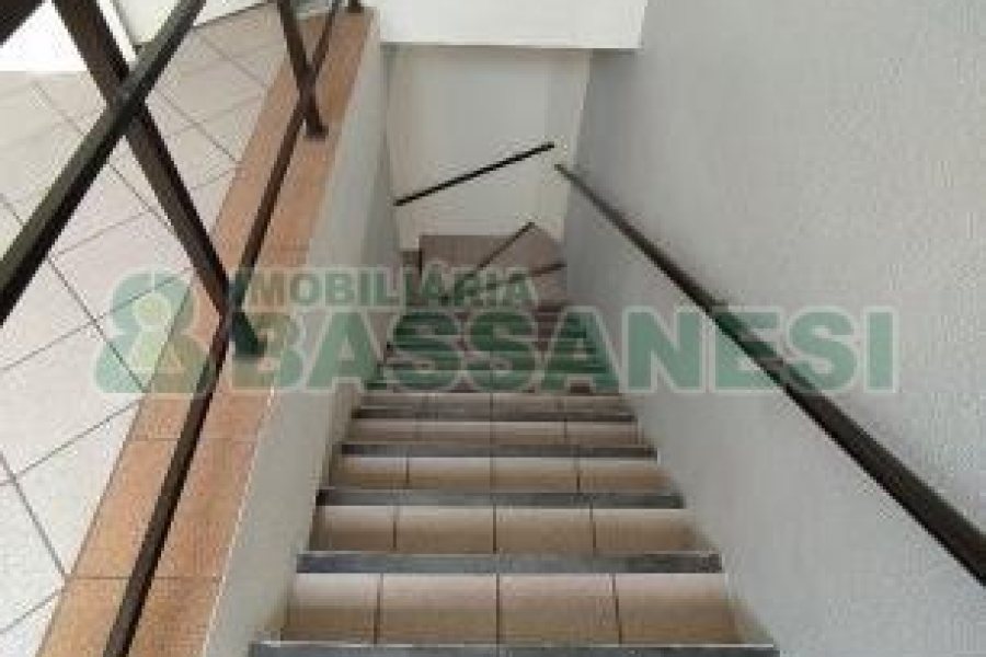 Loja com 270m², no bairro São Pelegrino em Caxias do Sul para Alugar ou Comprar