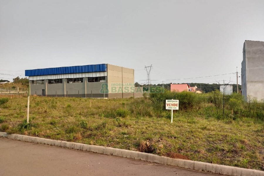 Terreno, no bairro São Giácomo em Caxias do Sul para Comprar