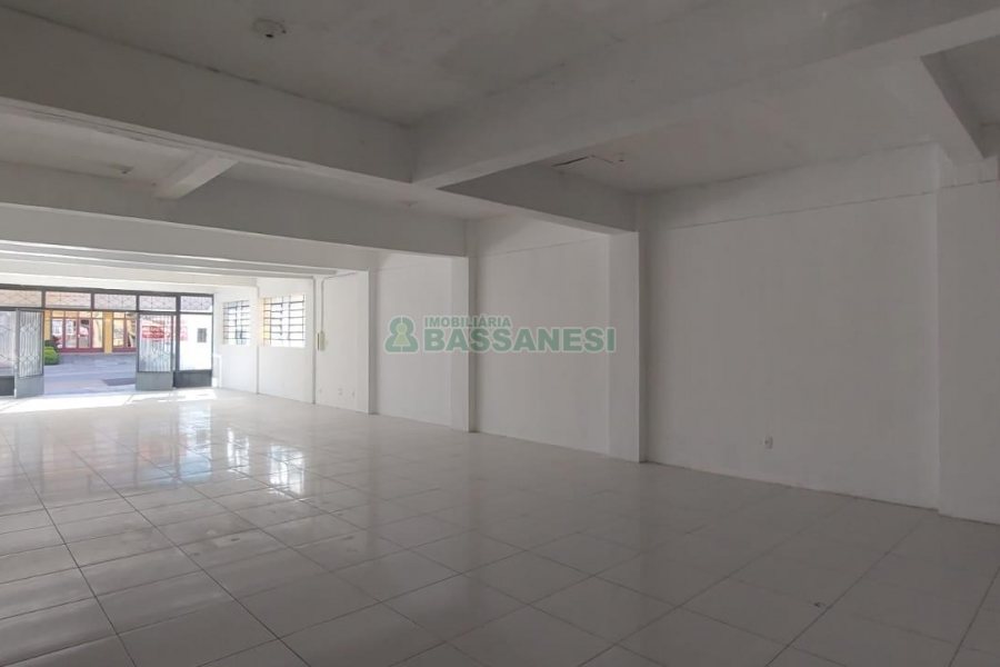 Loja com 140m², no bairro Santa Catarina em Caxias do Sul para Alugar