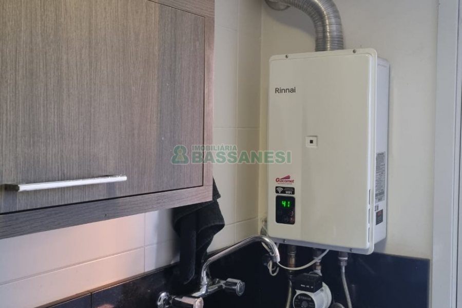 Apartamento com 129m², 2 dormitórios, 2 vagas, no bairro Vila Horn em Caxias do Sul para Comprar