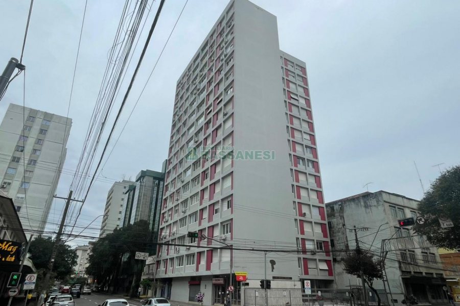Apartamento com 136m², 3 dormitórios, no bairro São Pelegrino em Caxias do Sul para Comprar