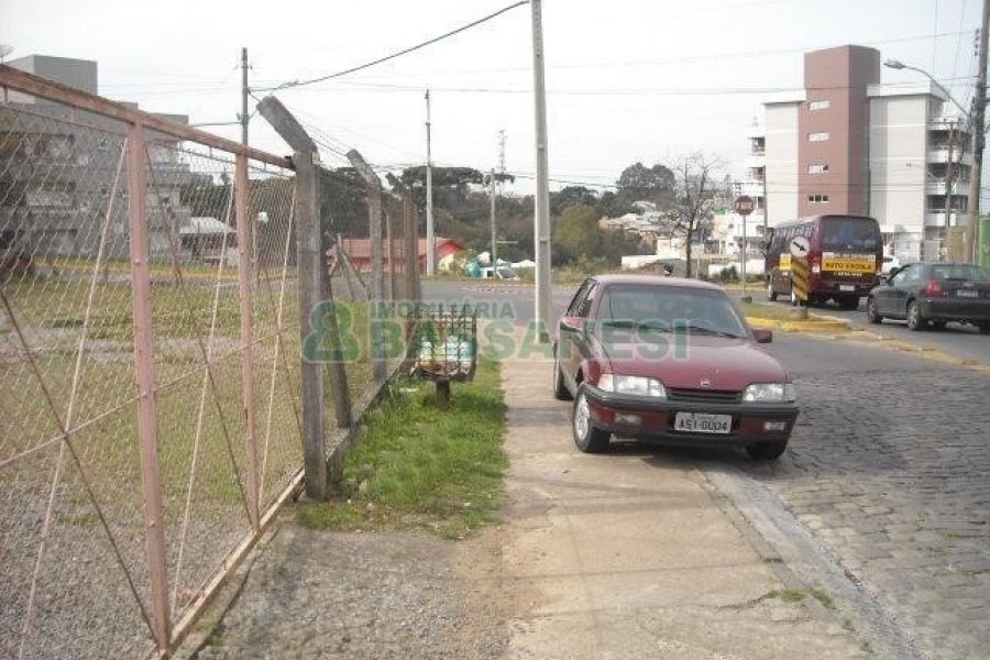 Terreno com 665m², no bairro Jardim América em Caxias do Sul para Alugar