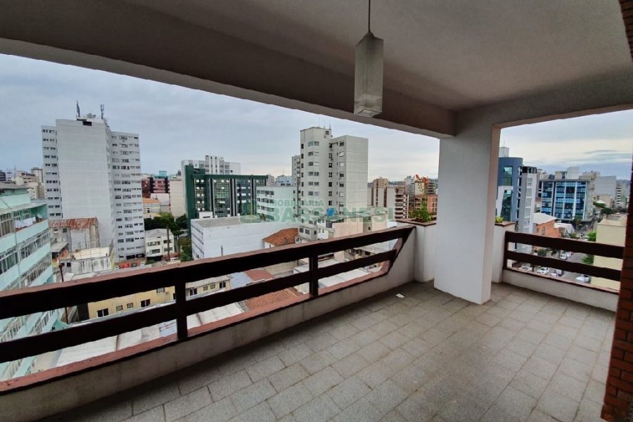 Apto/Cobertura com 505m², 3 dormitórios, 4 vagas, no bairro Centro em Caxias do Sul para Comprar