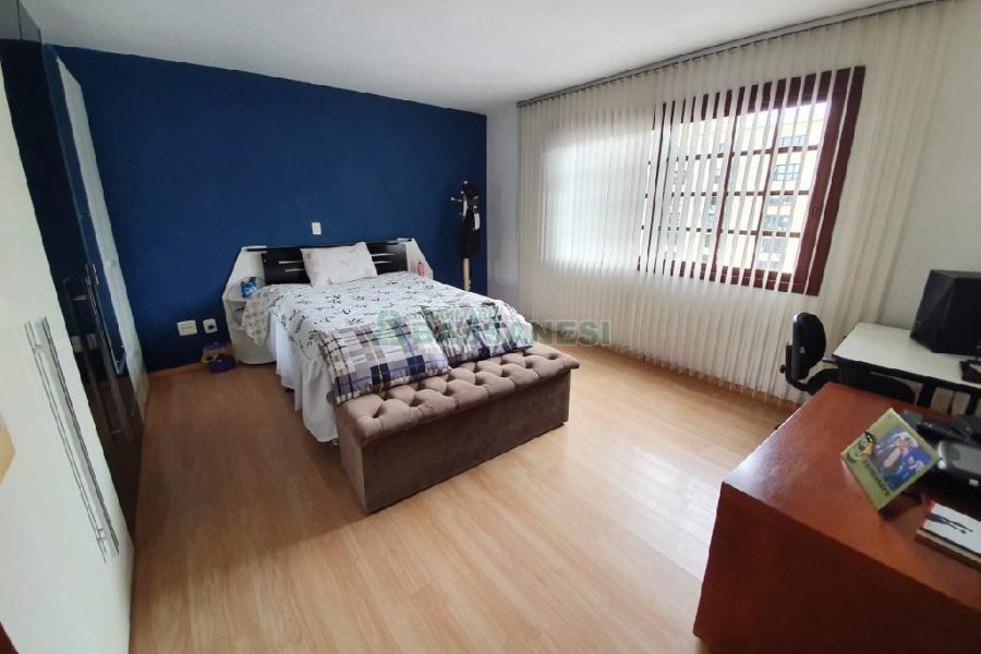 Apto/Cobertura com 505m², 3 dormitórios, 4 vagas, no bairro Centro em Caxias do Sul para Comprar
