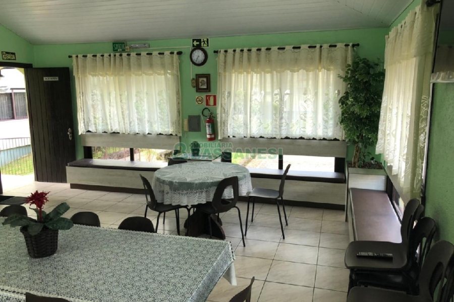 Apartamento com 77m², 2 dormitórios, 1 vaga, no bairro Marechal Floriano em Caxias do Sul para Comprar