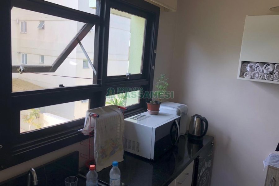 Apartamento com 77m², 2 dormitórios, 1 vaga, no bairro Marechal Floriano em Caxias do Sul para Comprar