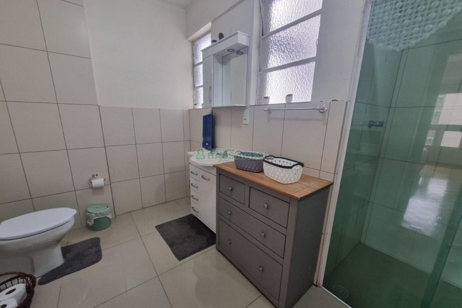 Apto Mobiliado com 92m², 2 dormitórios, no bairro São Pelegrino em Caxias do Sul para Alugar