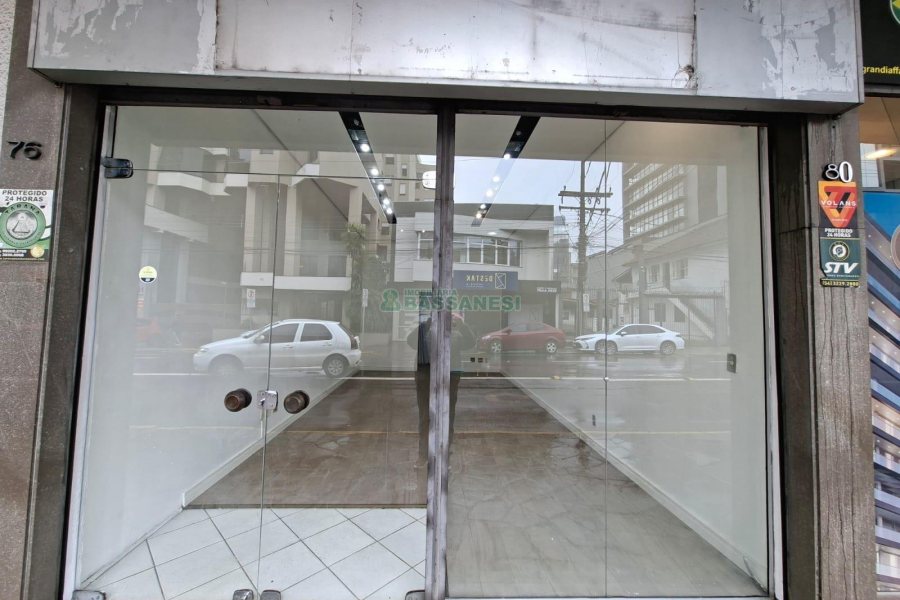 Loja com 36m², no bairro São Pelegrino em Caxias do Sul para Alugar