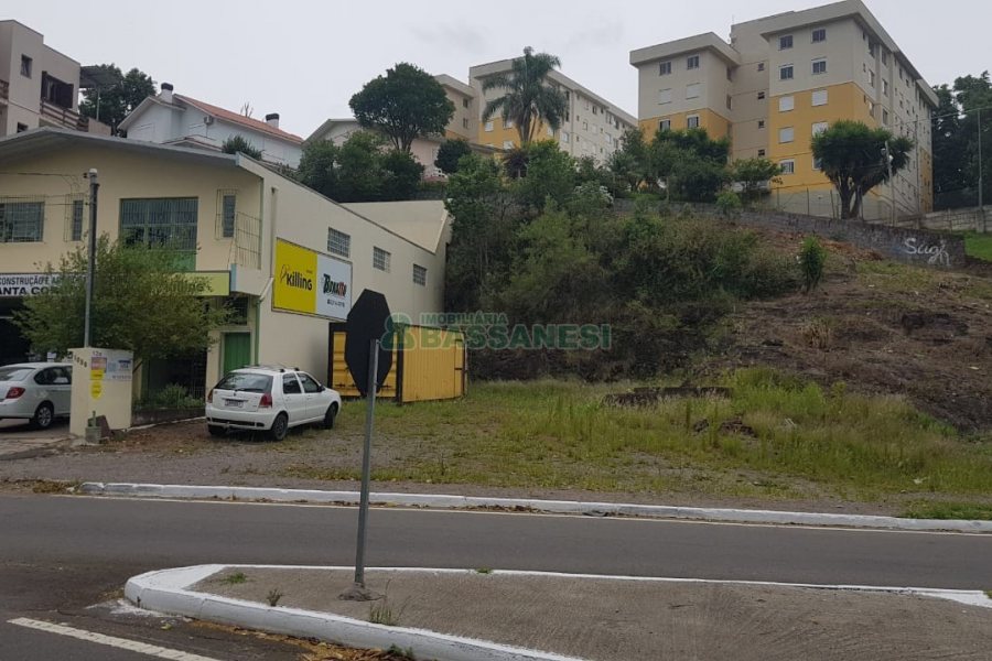 Terreno, no bairro Santa Corona em Caxias do Sul para Comprar