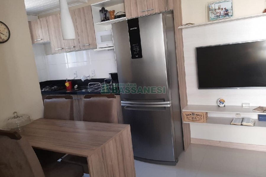 Apartamento com 60m², 2 dormitórios, 1 vaga, no bairro Nossa Senhora das Graças em Caxias do Sul para Alugar
