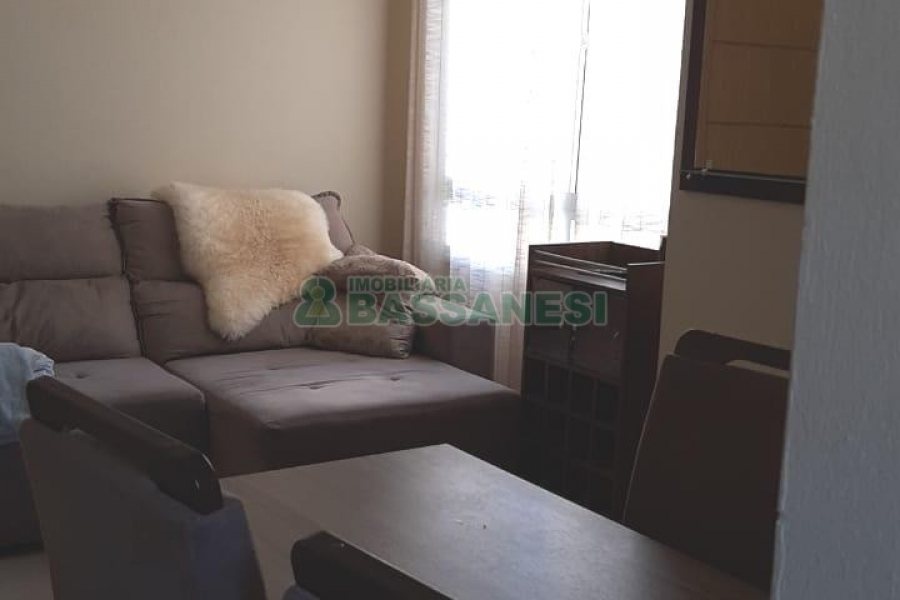 Apartamento com 60m², 2 dormitórios, 1 vaga, no bairro Nossa Senhora das Graças em Caxias do Sul para Alugar