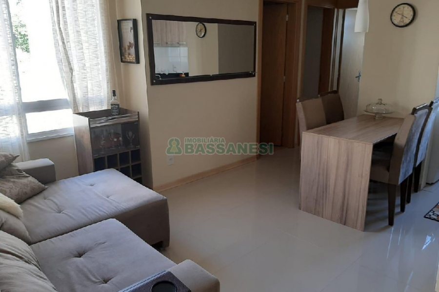 Apartamento com 60m², 2 dormitórios, 1 vaga, no bairro Nossa Senhora das Graças em Caxias do Sul para Alugar