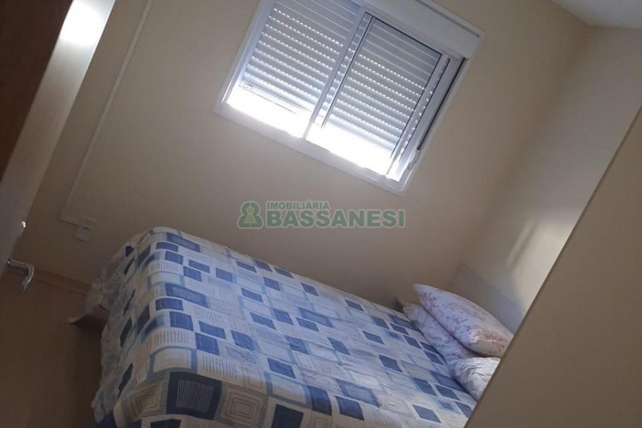Apartamento com 60m², 2 dormitórios, 1 vaga, no bairro Nossa Senhora das Graças em Caxias do Sul para Alugar