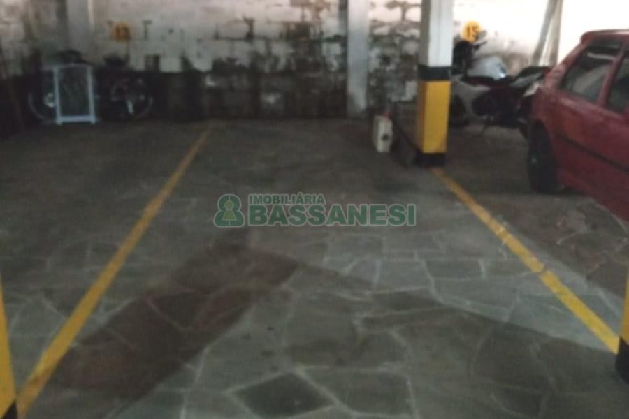 Apartamento, 3 dormitórios, 2 vagas, no bairro Jardim América em Caxias do Sul para Comprar