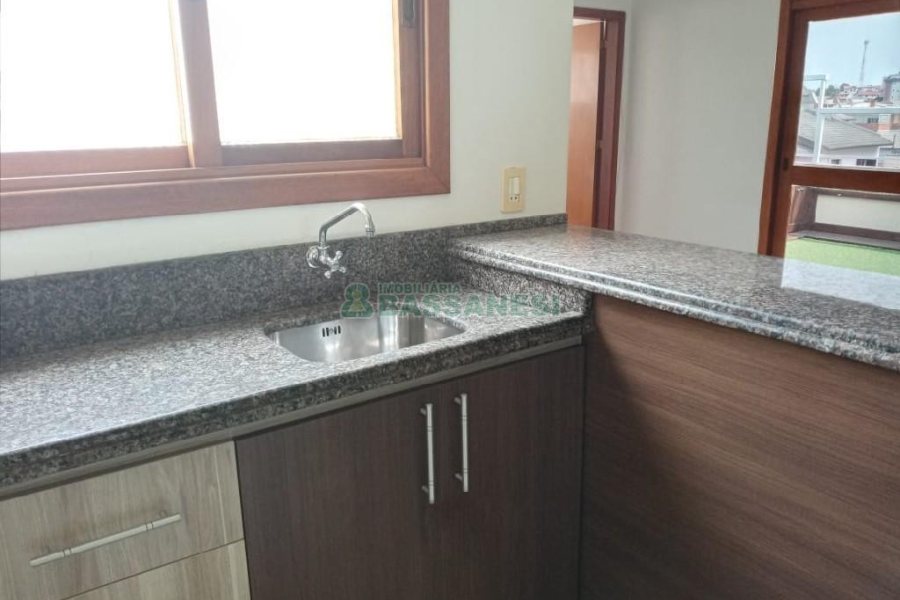 Apartamento, 3 dormitórios, 2 vagas, no bairro Jardim América em Caxias do Sul para Comprar