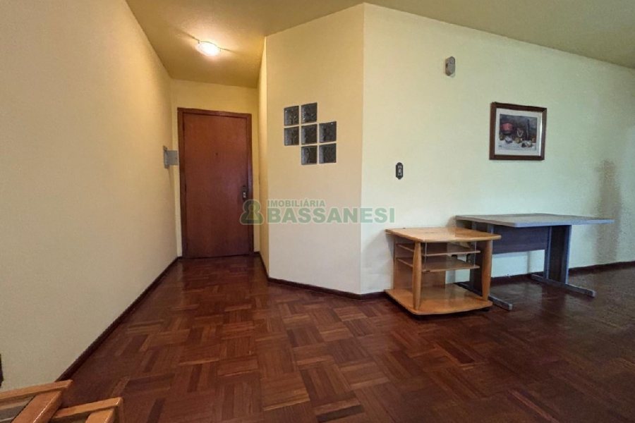 Apto Mobiliado com 78m², 1 dormitório, 1 vaga, no bairro Centro em Caxias do Sul para Alugar
