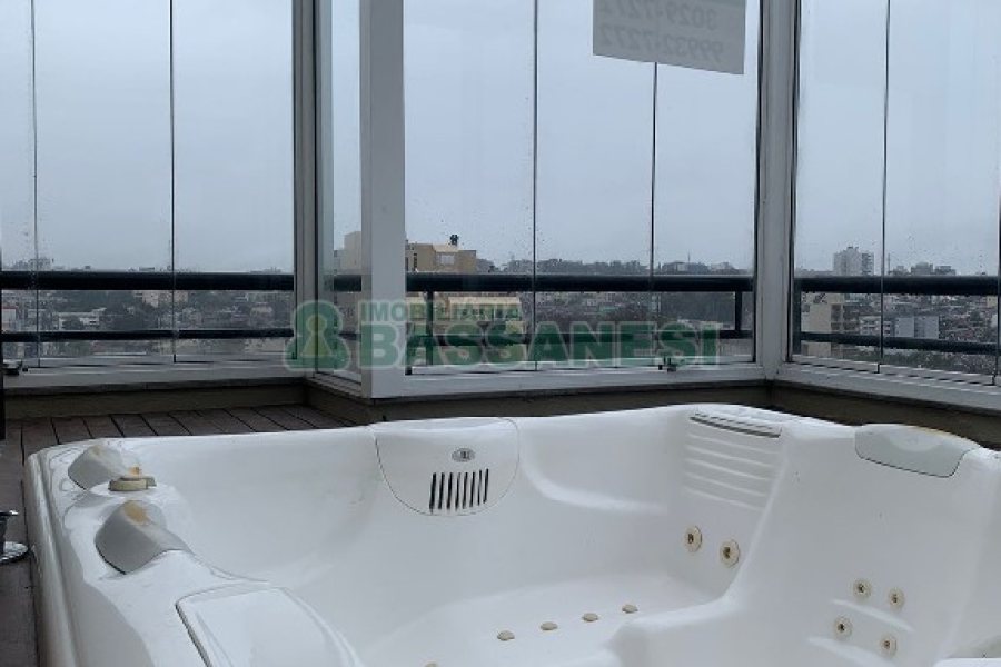 Apto Mobiliado com 206m², 3 dormitórios, 4 vagas, no bairro Jardim América em Caxias do Sul para Alugar ou Comprar
