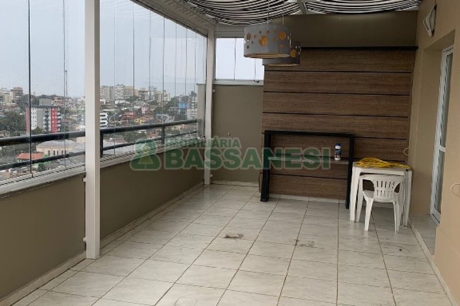 Apto Mobiliado com 206m², 3 dormitórios, 4 vagas, no bairro Jardim América em Caxias do Sul para Alugar ou Comprar
