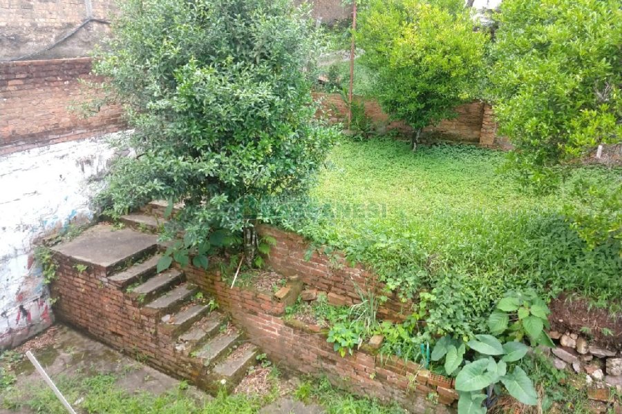 Casa com 100m², 3 dormitórios, 1 vaga, no bairro Panazzolo em Caxias do Sul para Comprar