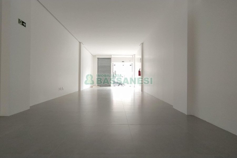 Loja com 60m², no bairro Lourdes em Caxias do Sul para Alugar