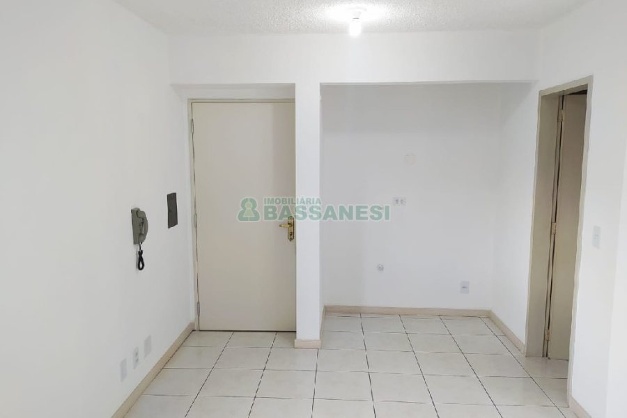 Sala com 25m², no bairro Centro em Caxias do Sul para Comprar