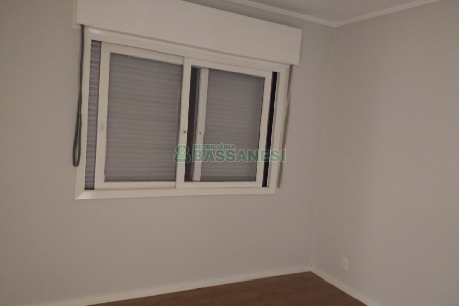 Apartamento com 108m², 3 dormitórios, 2 vagas, no bairro Pio X em Caxias do Sul para Comprar