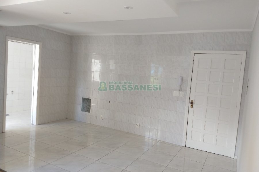 Apartamento com 108m², 3 dormitórios, 2 vagas, no bairro Pio X em Caxias do Sul para Comprar