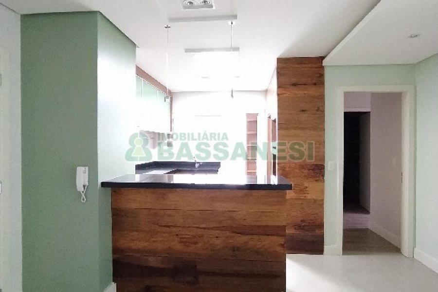 Apartamento com 140m², 3 dormitórios, 2 vagas, no bairro Santa Catarina em Caxias do Sul para Comprar