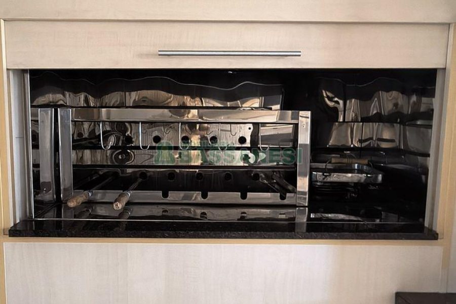 Apto Mobiliado com 203m², 3 dormitórios, 3 vagas, no bairro Sagrada Família em Caxias do Sul para Comprar