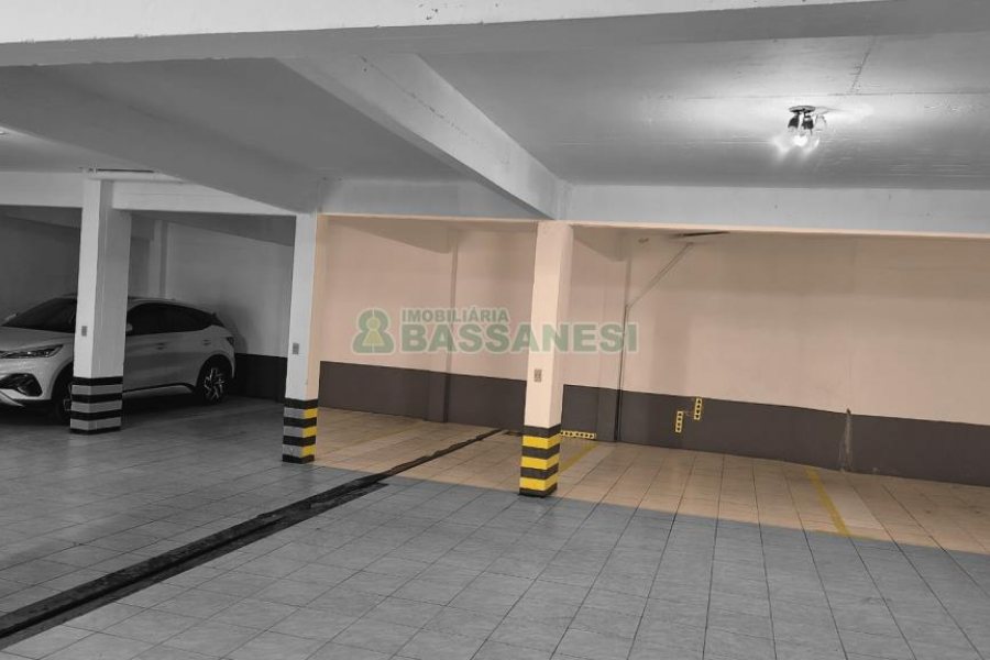 Apto Mobiliado com 203m², 3 dormitórios, 3 vagas, no bairro Sagrada Família em Caxias do Sul para Comprar