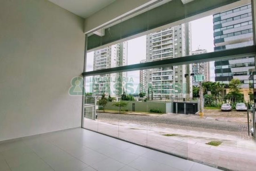 Loja com 100m², no bairro Madureira em Caxias do Sul para Alugar