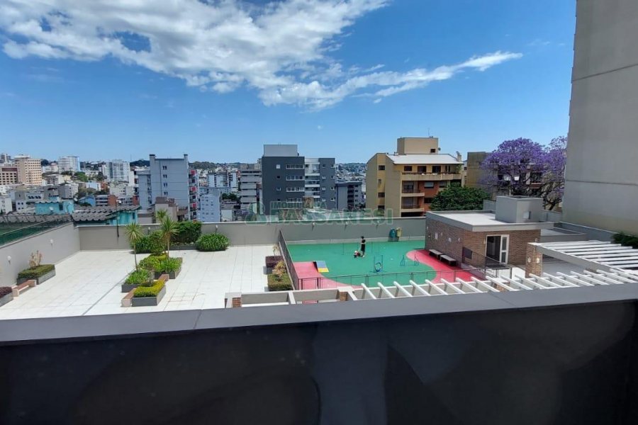 Apto Mobiliado com 71m², 2 dormitórios, 2 vagas, no bairro Madureira em Caxias do Sul para Alugar