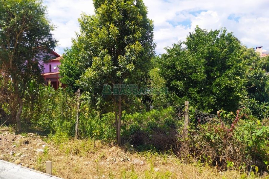 Terreno com 360m², no bairro Cidade Nova em Caxias do Sul para Alugar