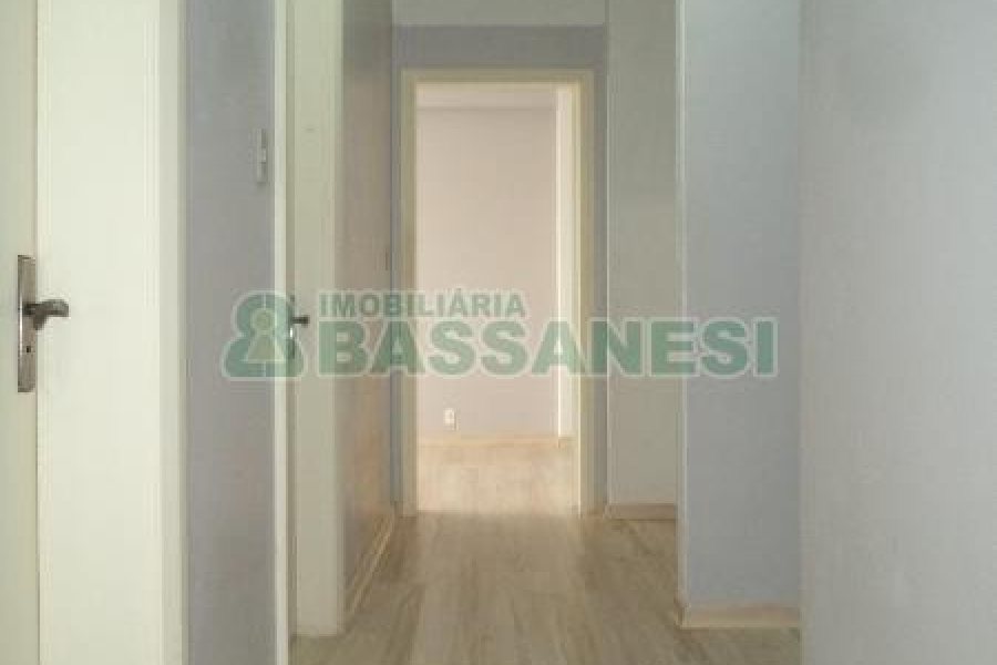 Sala com 261m², no bairro Centro em Caxias do Sul para Comprar