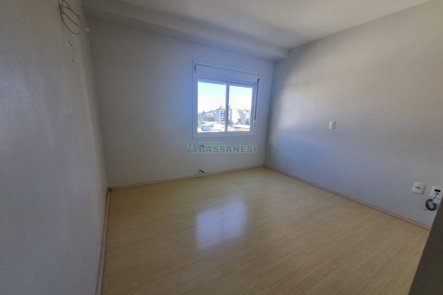 Apartamento com 74m², 2 dormitórios, 2 vagas, no bairro Santa Catarina em Caxias do Sul para Alugar