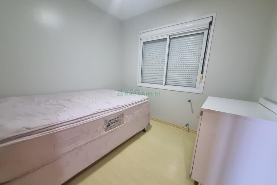 Apartamento com 74m², 2 dormitórios, 2 vagas, no bairro Santa Catarina em Caxias do Sul para Alugar